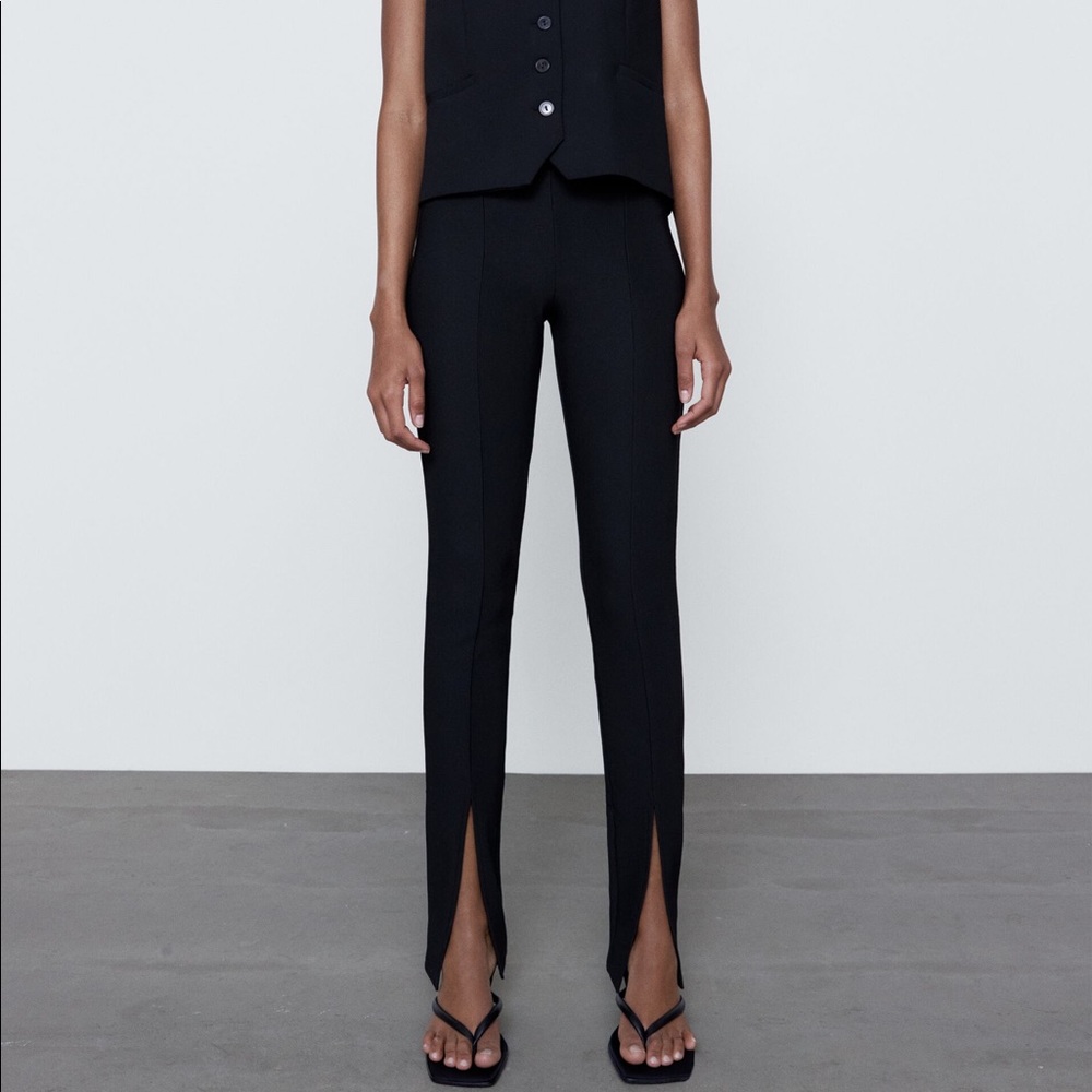 Zara Slit Ribbed Leggings
